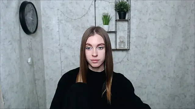 AlisaCatty  online show from 12/28/24, 10:58