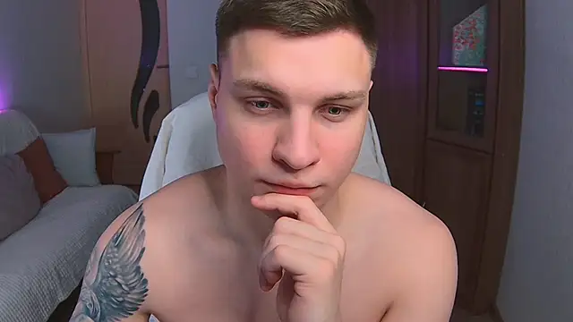 handsome guy01 online show from 03/07/25, 12:58