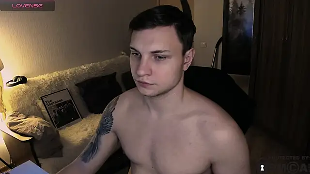 handsome guy01 online show from 11/23/25, 07:08