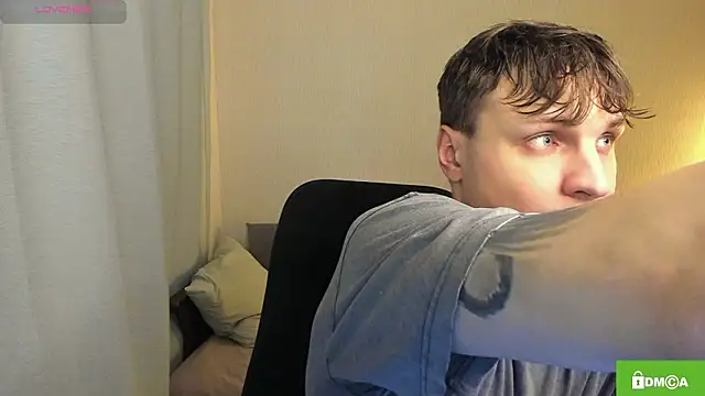 handsome guy01 online show from 02/24/26, 03:43