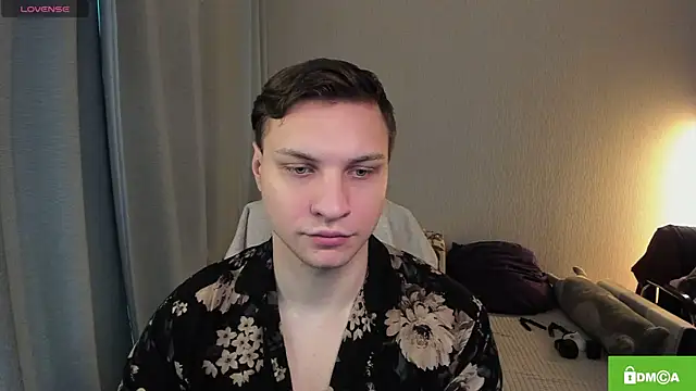 handsome guy01 online show from 06/28/26, 04:46