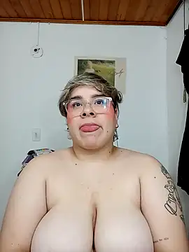 amalia love online show from 01/05/25, 07:17