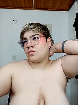 amalia love online show from 01/11/25, 09:36