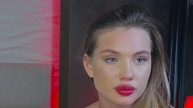 ViolaFlirt online show from 02/19/25, 10:45