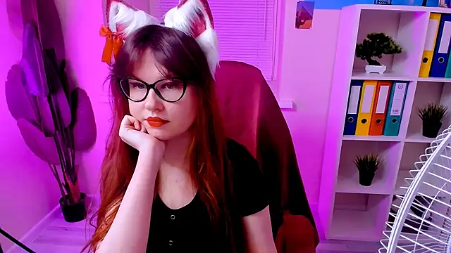 CarolGiggly online show from 10/17/25, 03:42