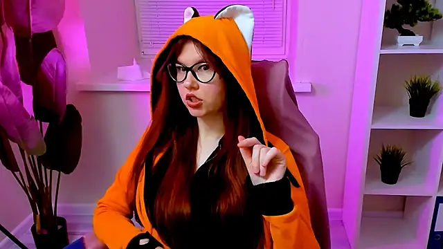 CarolGiggly online show from 05/05/26, 12:57