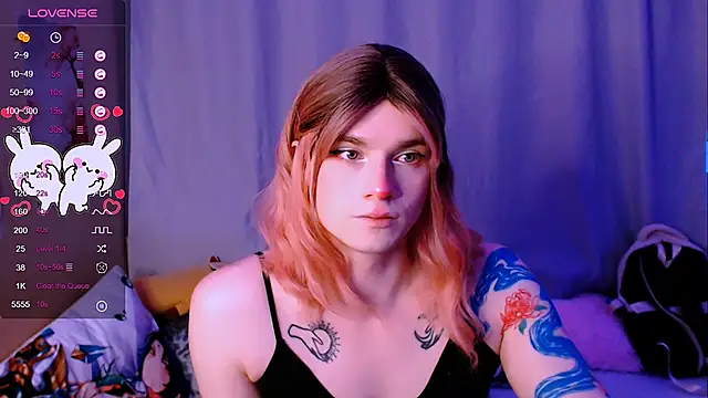 Alice Hells online show from 12/14/25, 05:57