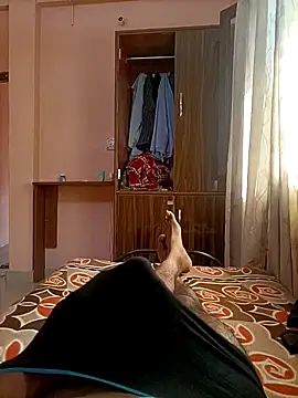 Snapshot of RRahullove69 chatting on 10/05/25, 08:23 RRahullove69 online show from 10/05/25, 08:23