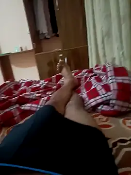 Snapshot of RRahullove69 chatting on 10/13/25, 03:56 RRahullove69 online show from 10/13/25, 03:56