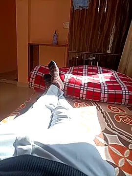 Snapshot of RRahullove69 chatting on 11/19/25, 08:14 RRahullove69 online show from 11/19/25, 08:14