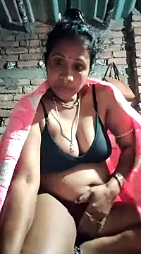 Snapshot of Hotty-dola chatting on 12/27/24, 07:14 Hotty-dola online show from 12/27/24, 07:14