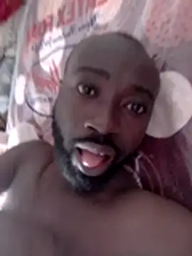 Snapshot of Kissamissah chatting on 10/28/25, 02:09 Kissamissah online show from 10/28/25, 02:09