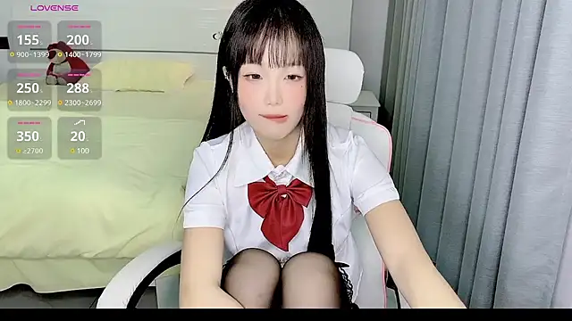 Snapshot of -Wendy__ chatting on 01/24/25, 10:51 -Wendy online show from 01/24/25, 10:51