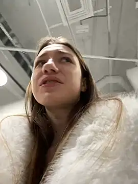 Lia  Love online show from 01/24/25, 09:28