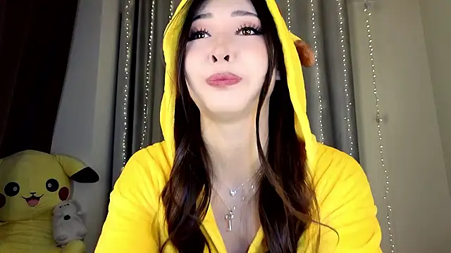 Snapshot of honey_yani chatting on 02/07/26, 09:29 honey yani online show from 02/07/26, 09:29