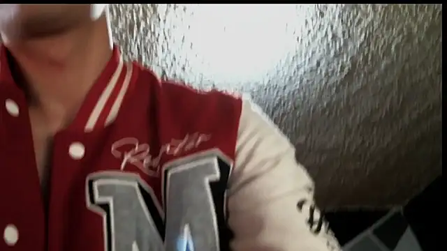 Snapshot of samael1107 chatting on 12/24/24, 05:44 samael1107 online show from 12/24/24, 05:44