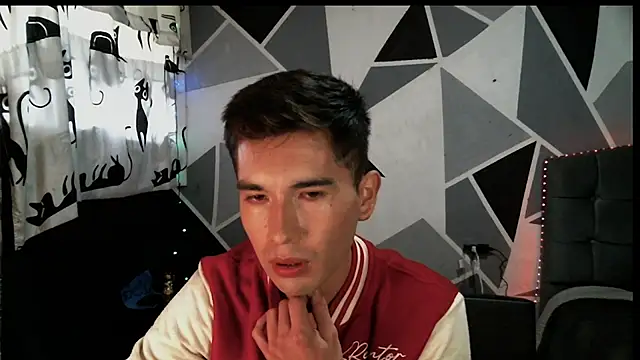 Snapshot of samael1107 chatting on 12/24/24, 08:49 samael1107 online show from 12/24/24, 08:49