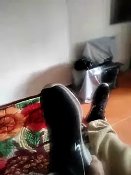 Snapshot of samael1107 chatting on 09/24/25, 10:24 samael1107 online show from 09/24/25, 10:24