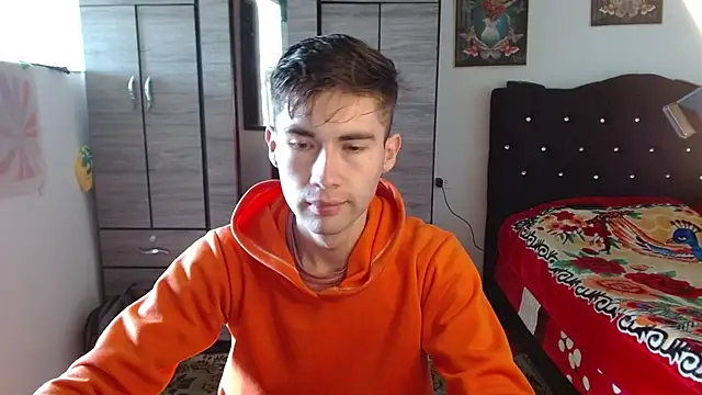 Snapshot of samael1107 chatting on 10/28/25, 06:21 samael1107 online show from 10/28/25, 06:21