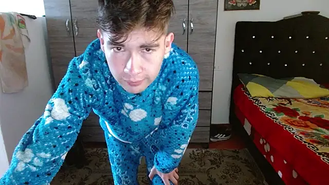 Snapshot of samael1107 chatting on 12/03/25, 11:30 samael1107 online show from 12/03/25, 11:30