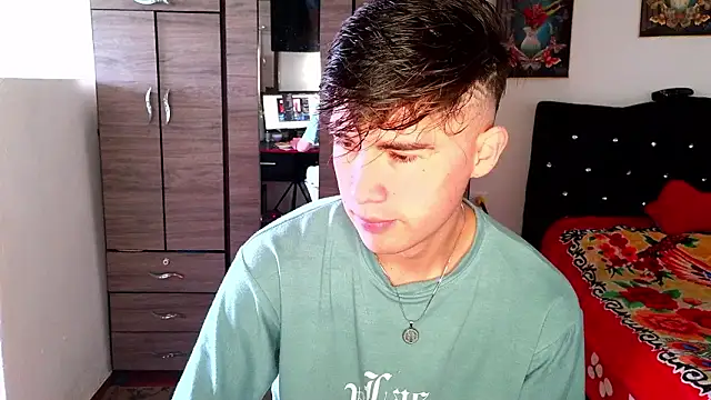 Snapshot of samael1107 chatting on 03/12/26, 02:01 samael1107 online show from 03/12/26, 02:01