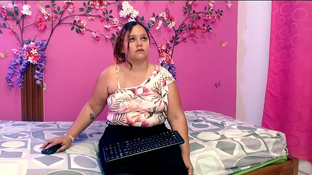 analdeepalejandra18 online show from 11/01/25, 07:38