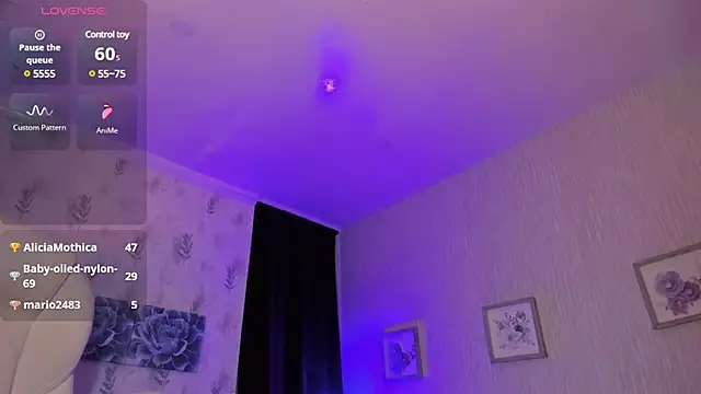 Snapshot of blaiine_colfer chatting on 02/04/25, 03:33 blaiine colfer online show from 02/04/25, 03:33