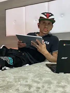 oiram27 online show from 02/21/25, 03:12