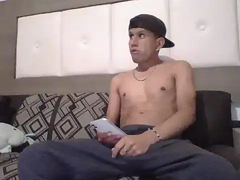 oiram27 online show from 11/20/25, 12:33