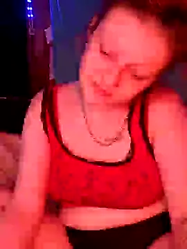 Snapshot of angel_star420864 chatting on 02/19/25, 04:01 angel star420864 online show from 02/19/25, 04:01