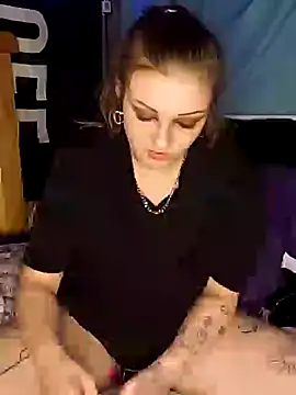 Snapshot of angel_star420864 chatting on 02/27/25, 03:47 angel star420864 online show from 02/27/25, 03:47