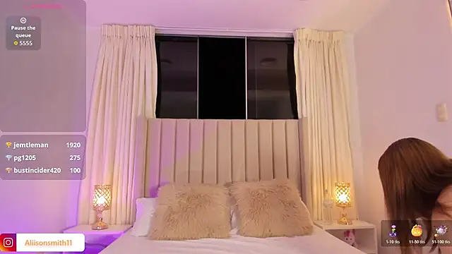 Snapshot of Aliison_Smith chatting on 01/16/26, 03:43 Aliison Smith online show from 01/16/26, 03:43