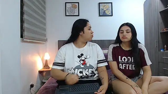 Snapshot of Scarlett_Jazmin chatting on 02/15/26, 01:24 Scarlett Jazmin online show from 02/15/26, 01:24