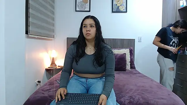 Snapshot of Scarlett_Jazmin chatting on 03/31/26, 10:15 Scarlett Jazmin online show from 03/31/26, 10:15
