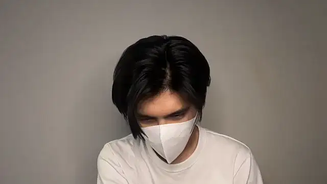 Snapshot of Lio_kun chatting on 11/17/25, 03:07 Lio kun online show from 11/17/25, 03:07