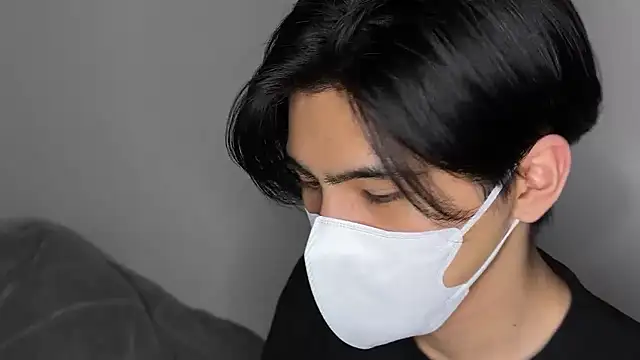 Snapshot of Lio_kun chatting on 03/18/26, 12:19 Lio kun online show from 03/18/26, 12:19