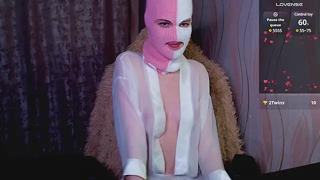 Domiiiniiicana online show from 01/26/25, 04:51