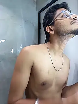 skinnyyyyyyyyy online show from 12/15/25, 05:01