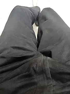 Snapshot of skinnyyyyyyyyy chatting on 02/15/26, 03:09 skinnyyyyyyyyy online show from 02/15/26, 03:09