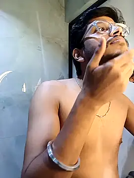 Snapshot of skinnyyyyyyyyy chatting on 03/04/26, 05:02 skinnyyyyyyyyy online show from 03/04/26, 05:02