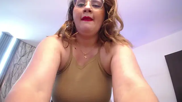 MartinaGuzmann online show from 03/02/25, 09:53