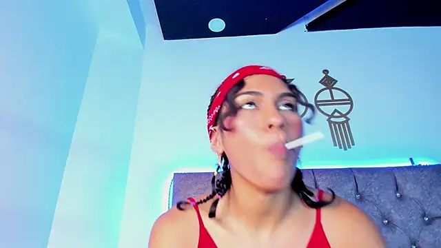 MiaCavallii  online show from 12/28/24, 09:09