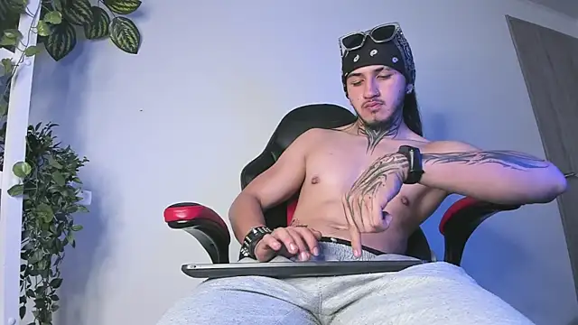 the beast master  online show from 01/24/25, 06:35