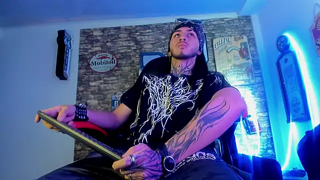 the beast master  online show from 02/03/25, 12:25