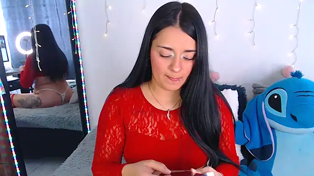 Snapshot of Samanta_james19 chatting on 05/12/26, 05:43 Samanta james19 online show from 05/12/26, 05:43
