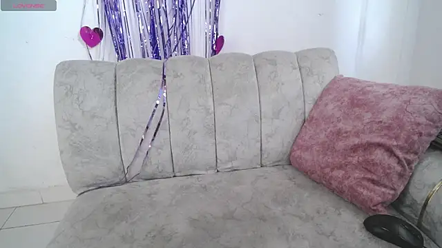 Snapshot of AMBER_LOVE22 chatting on 02/21/25, 06:15 AMBER LOVE22 online show from 02/21/25, 06:15