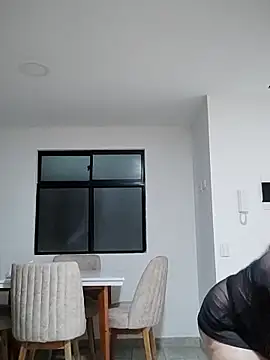  Prinscarlet  online show from 05/25/26, 11:22