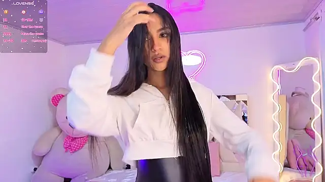 Jazmin tay online show from 11/11/25, 11:32