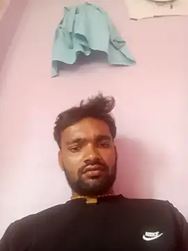 Snapshot of Surajpuja79 chatting on 01/18/26, 07:12 Surajpuja79 online show from 01/18/26, 07:12