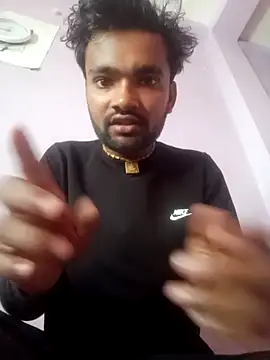 Snapshot of Surajpuja79 chatting on 02/11/26, 03:00 Surajpuja79 online show from 02/11/26, 03:00